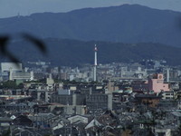京都タワーを望む　14　DSCF5282.JPG